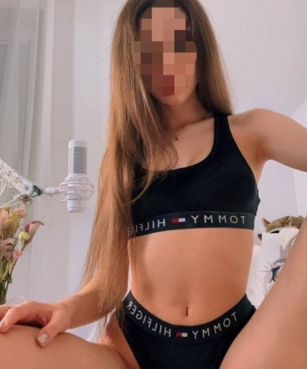 Дикая и страстная красотка приглашает в гости для ярких и захватывающих эмоций. Умею доставить удовольствие и подарить незабываемый опыт. Только для истинных ценителей! 9003, 24 года